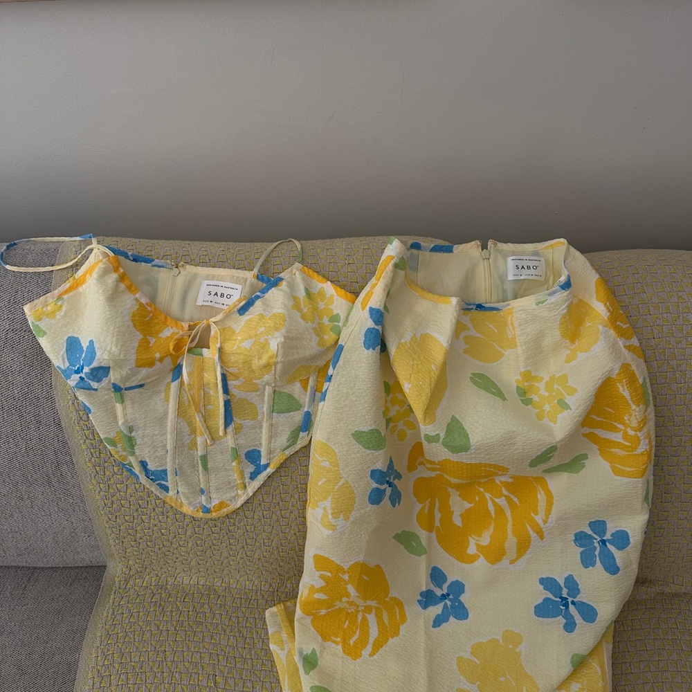 Sabo Skirt Yellow and Blue Floral Maxi Skirt & Corset Top S/M - Picture 2 of 8